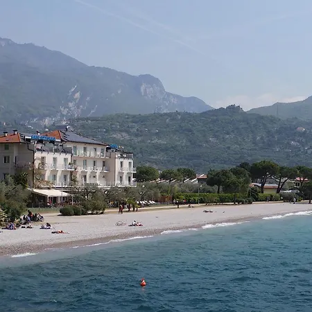 Baia Azzurra - Front